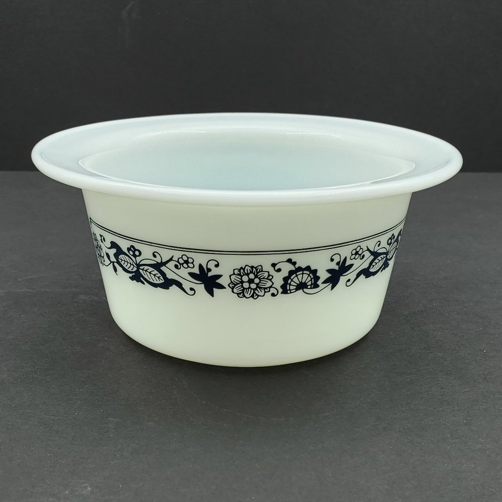 Pyrex Old Town Blue Butter Tub Corningware Blue Onion Bowl
